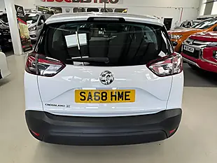 Used 2019 Vauxhall Crossland X Se White - Interior and Exterior details 8