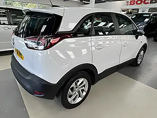 Used 2019 Vauxhall Crossland X Se White - Interior and Exterior details 9