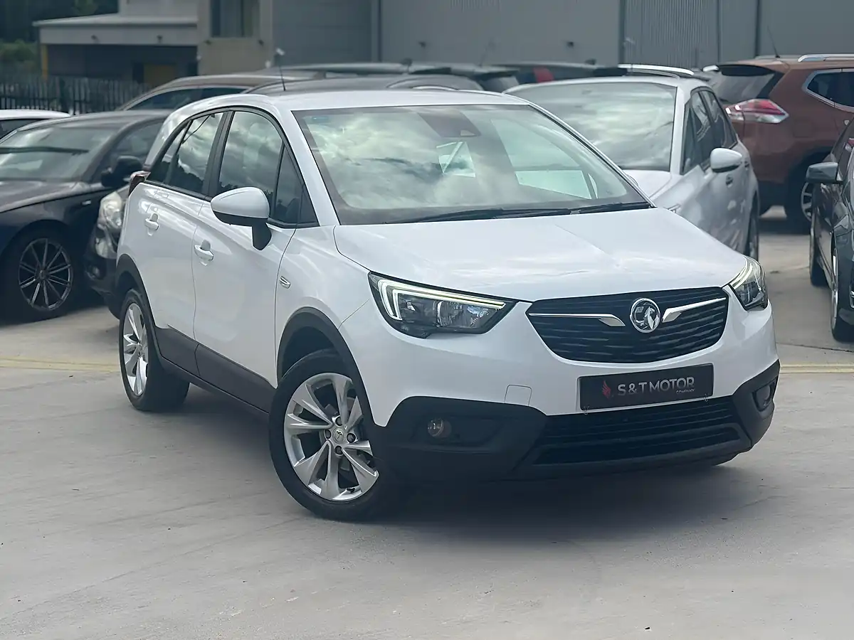 Used 2019 Vauxhall Crossland X Se White - Interior and Exterior details 5