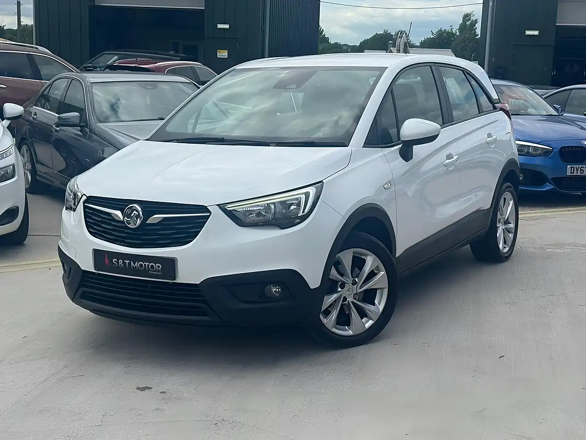 Used 2019 Vauxhall Crossland X Se White - Interior and Exterior details 6
