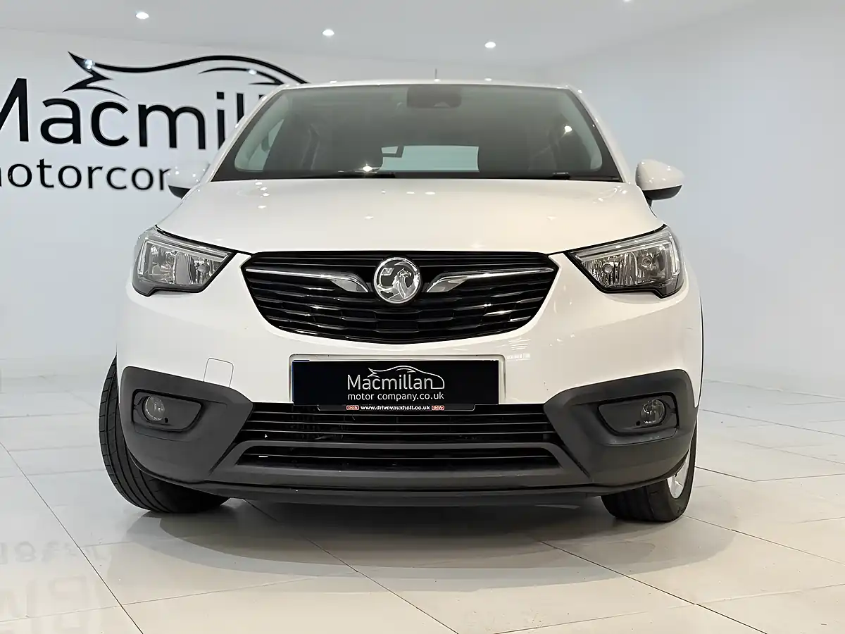 Used 2019 Vauxhall Crossland X Se White - Interior and Exterior details 6