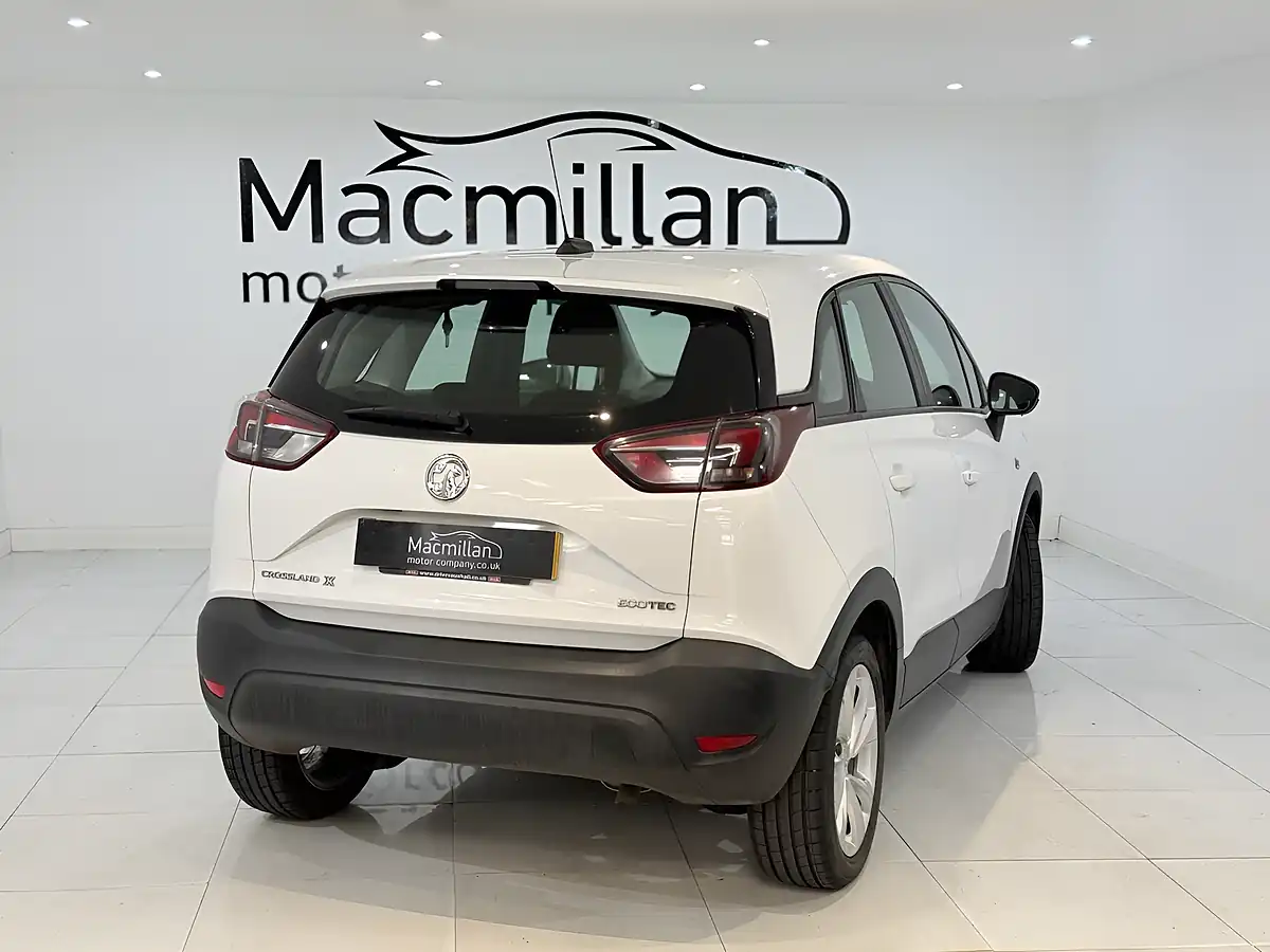 Used 2019 Vauxhall Crossland X Se White - Interior and Exterior details 7