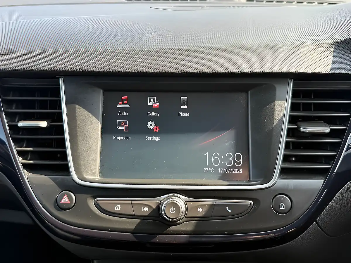 Used 2019 Vauxhall Crossland X Sport Blue - Interior and Exterior details 15