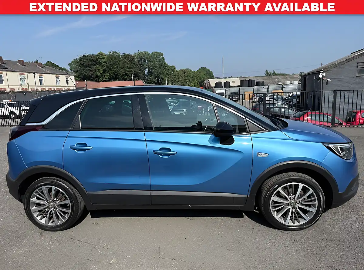 Used 2019 Vauxhall Crossland X Sport Blue - Interior and Exterior details 4