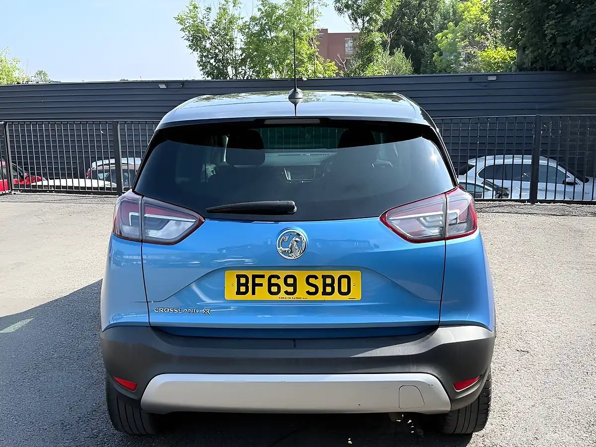 Used 2019 Vauxhall Crossland X Sport Blue - Interior and Exterior details 6