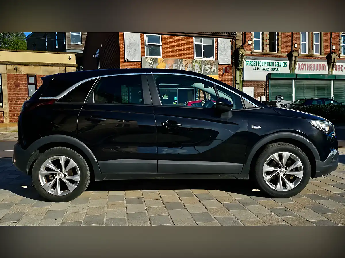 Used 2019 Vauxhall Crossland X Tech Line Nav Black - Interior and Exterior details 2