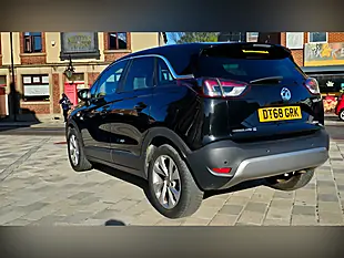 Used 2019 Vauxhall Crossland X Tech Line Nav Black - Interior and Exterior details 5