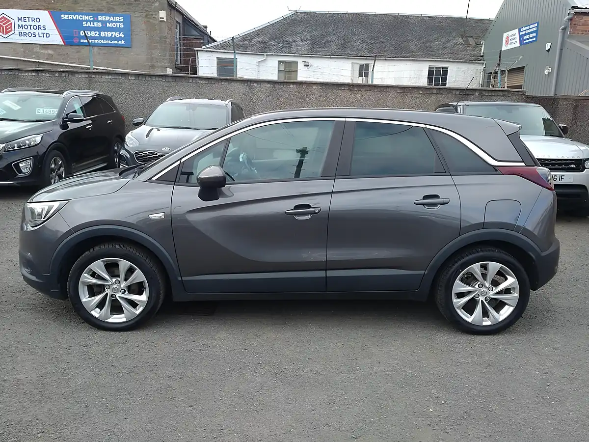 Used 2019 Vauxhall Crossland X Tech Line Nav Grey - Interior and Exterior details 2