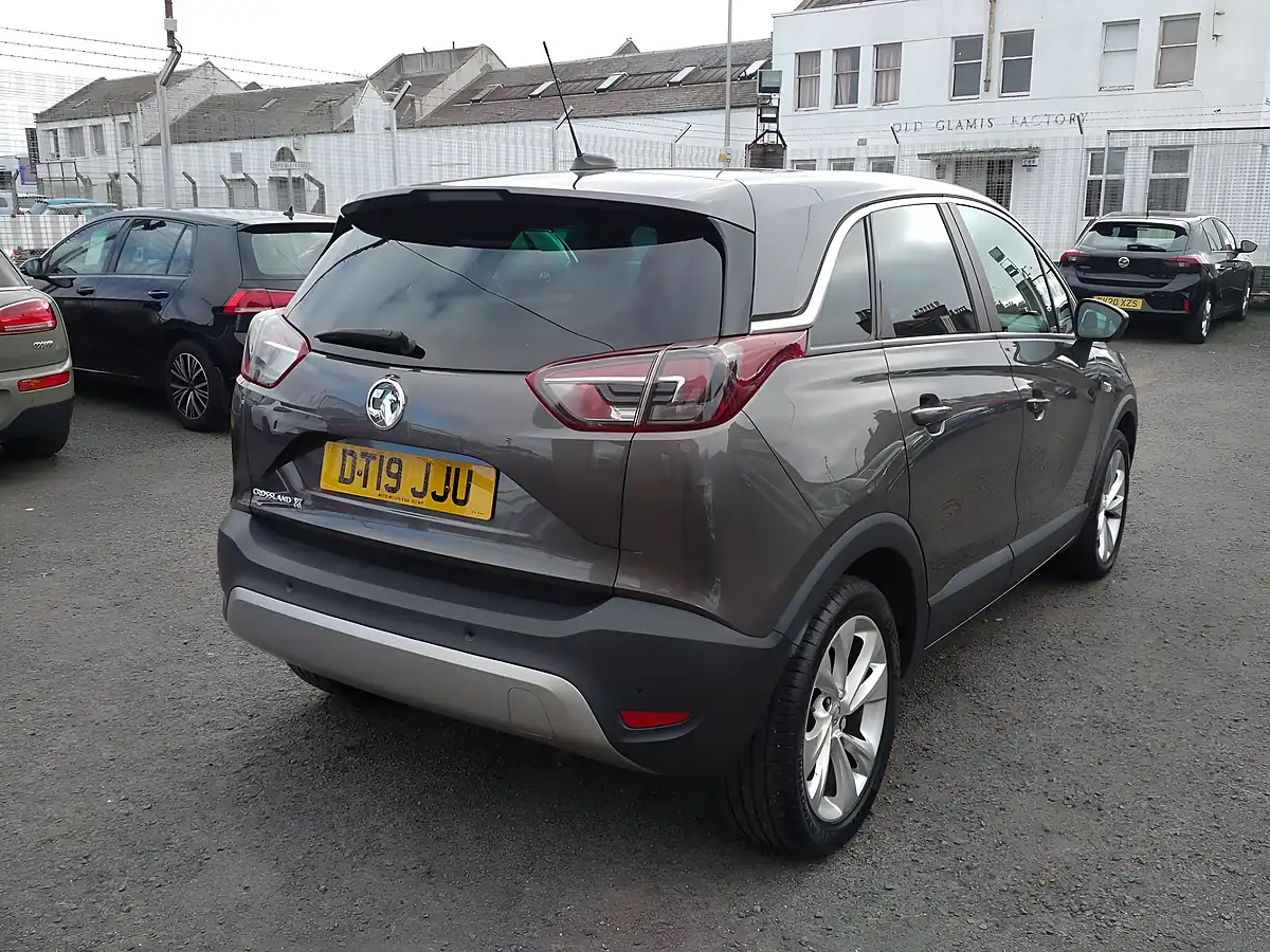 Used 2019 Vauxhall Crossland X Tech Line Nav Grey - Interior and Exterior details 5
