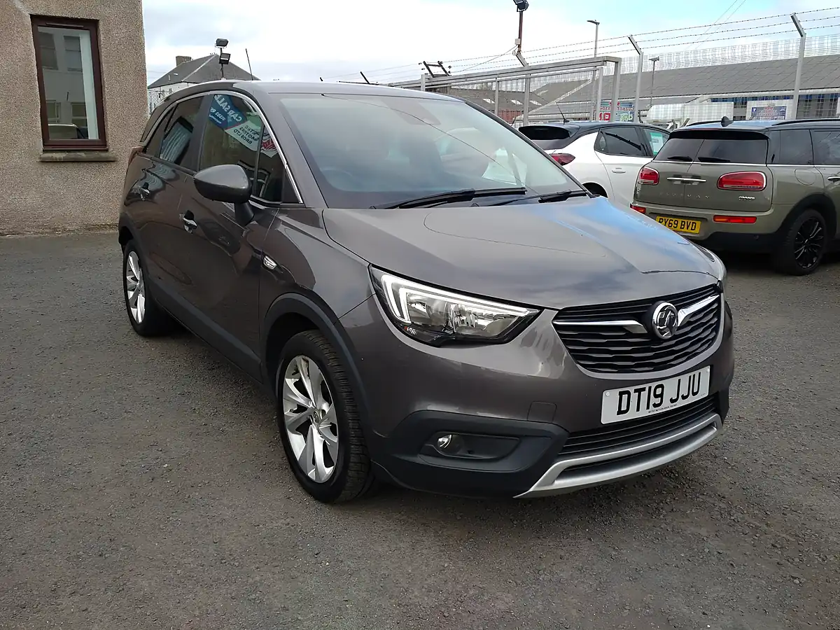 Used 2019 Vauxhall Crossland X Tech Line Nav Grey - Interior and Exterior details 9