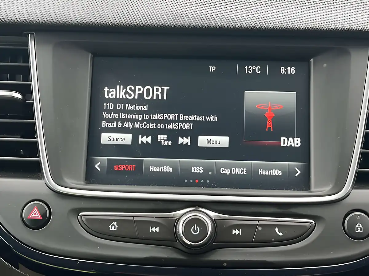 Used 2019 Vauxhall Crossland X X Sport Diamond Black - Interior and Exterior details 16