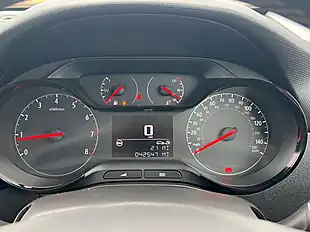 Used 2019 Vauxhall Crossland X X Sport Diamond Black - Interior and Exterior details 17