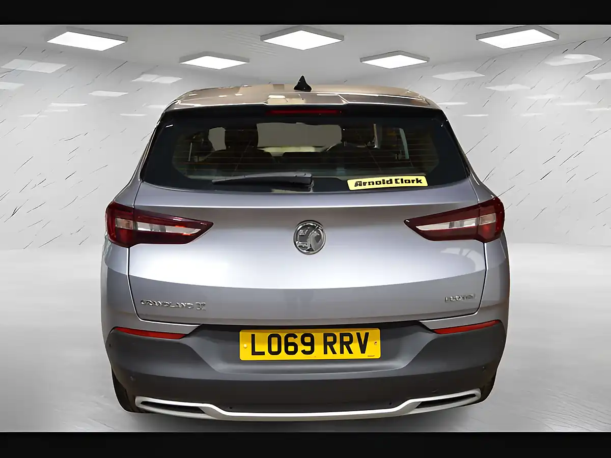 Used 2019 Vauxhall Grandland X Business Edition Nav Quartz Grey - Interior and Exterior details 7