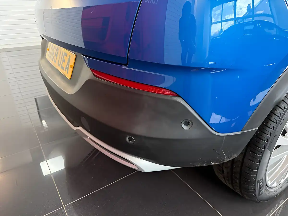 Used 2019 Vauxhall Grandland X Business Edition Nav Topaz Blue - Interior and Exterior details 15
