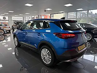 Used 2019 Vauxhall Grandland X Business Edition Nav Topaz Blue - Interior and Exterior details 19