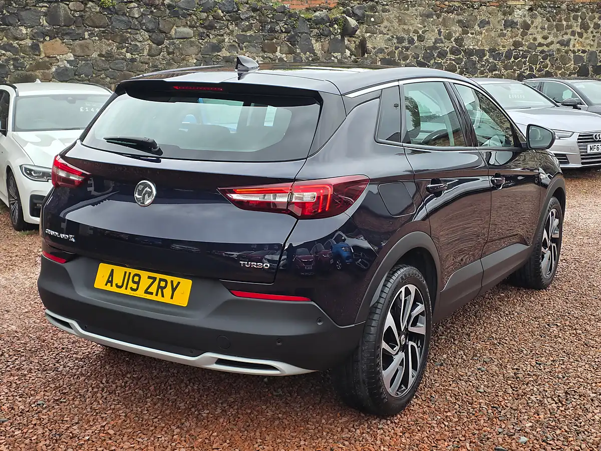 Used 2019 Vauxhall Grandland X Elite Nav Amethyst Purple Metallic - Interior and Exterior details 18
