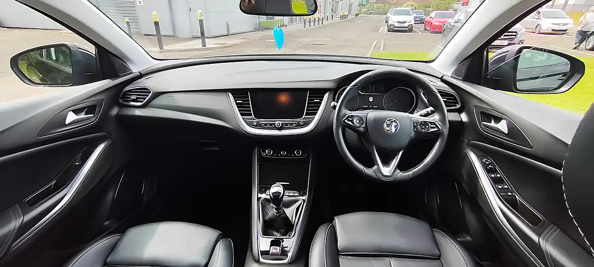 Used 2019 Vauxhall Grandland X Elite Nav Black - Interior and Exterior details 16