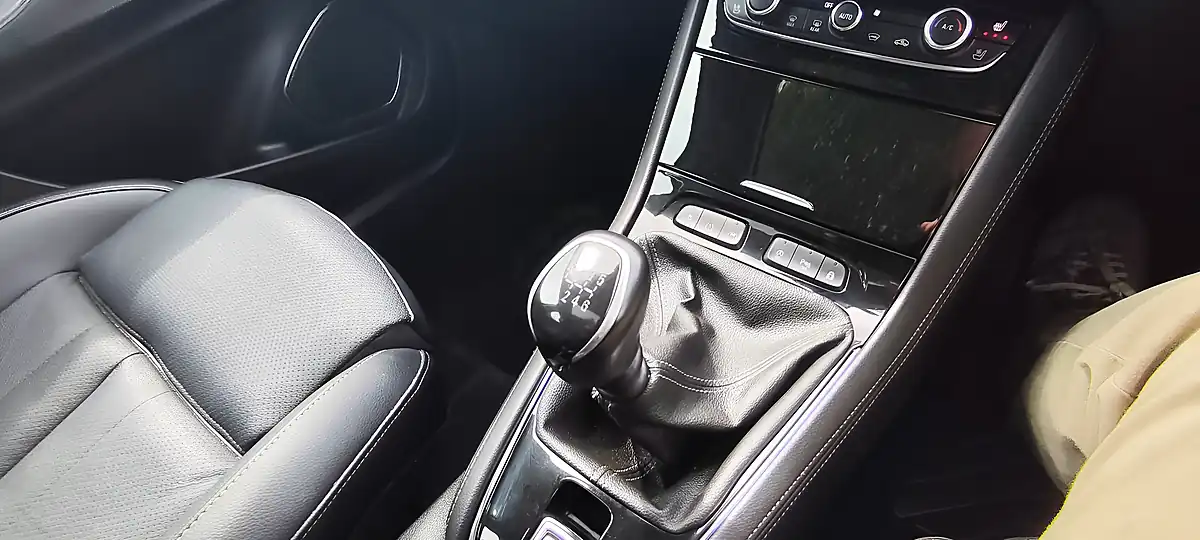 Used 2019 Vauxhall Grandland X Elite Nav Black - Interior and Exterior details 20