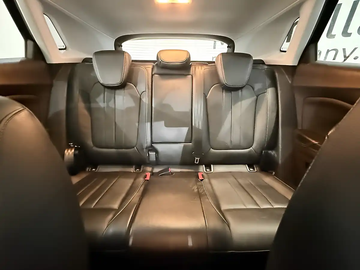 Used 2019 Vauxhall Grandland X Elite Nav Black - Interior and Exterior details 17