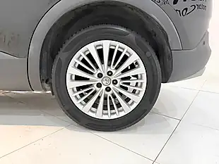 Used 2019 Vauxhall Grandland X Elite Nav Black - Interior and Exterior details 8