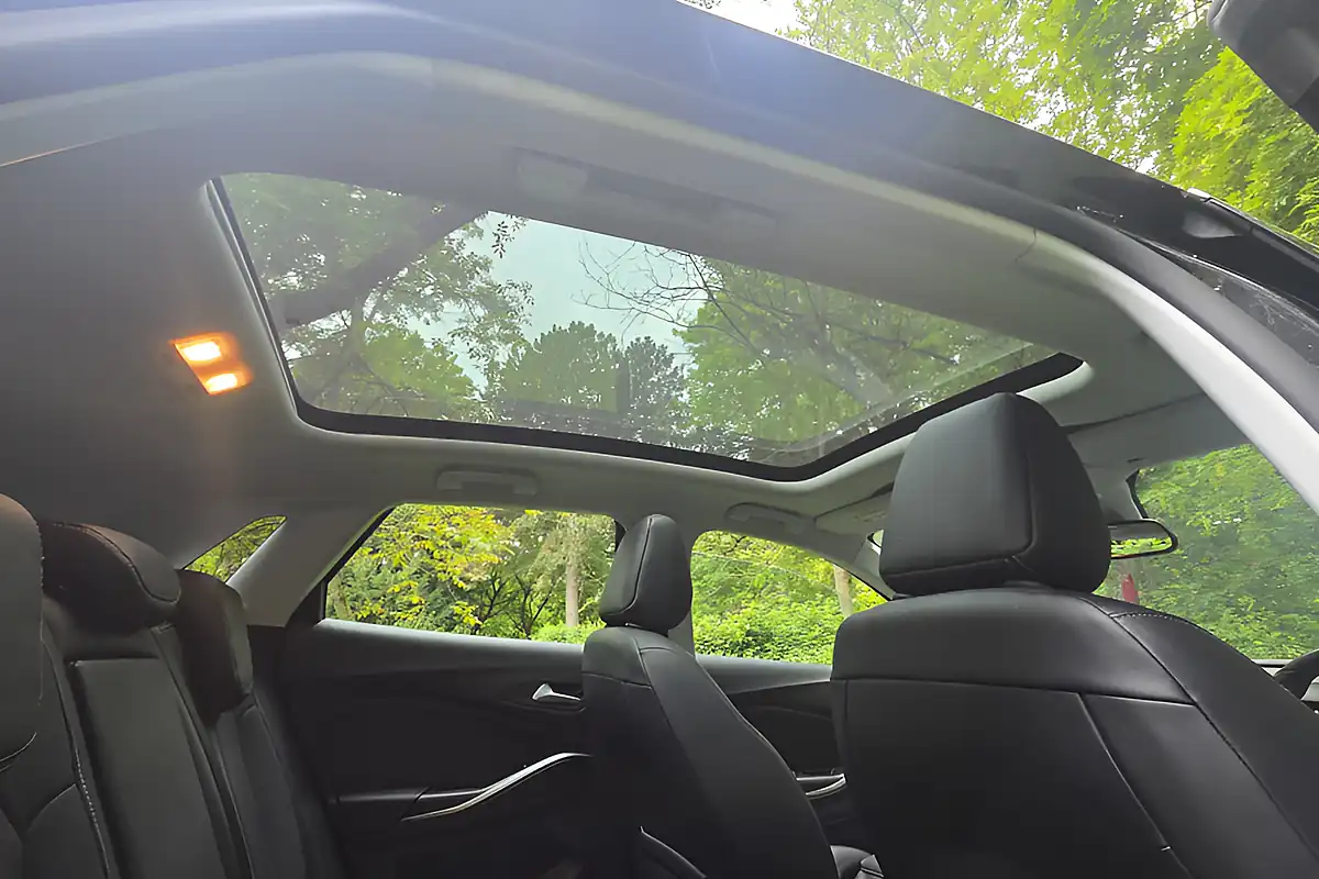 Used 2019 Vauxhall Grandland X Elite Nav Black - Interior and Exterior details 11