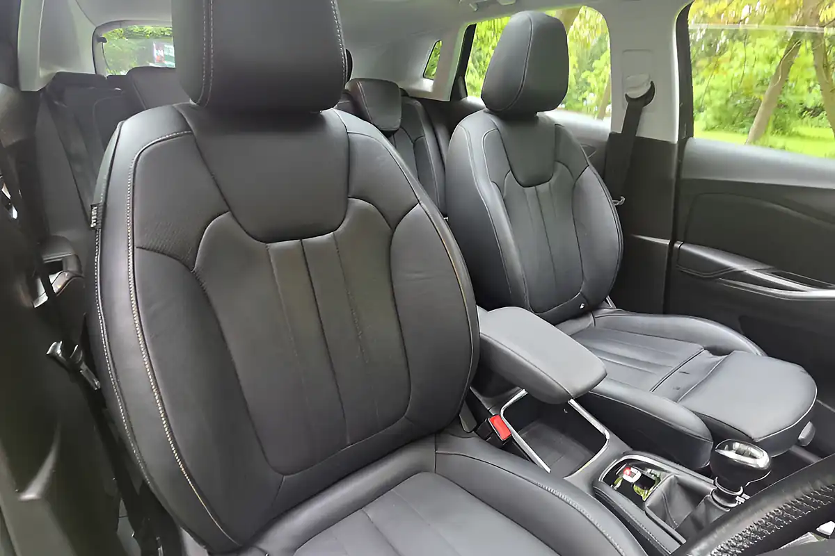 Used 2019 Vauxhall Grandland X Elite Nav Black - Interior and Exterior details 14