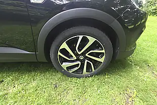 Used 2019 Vauxhall Grandland X Elite Nav Black - Interior and Exterior details 9