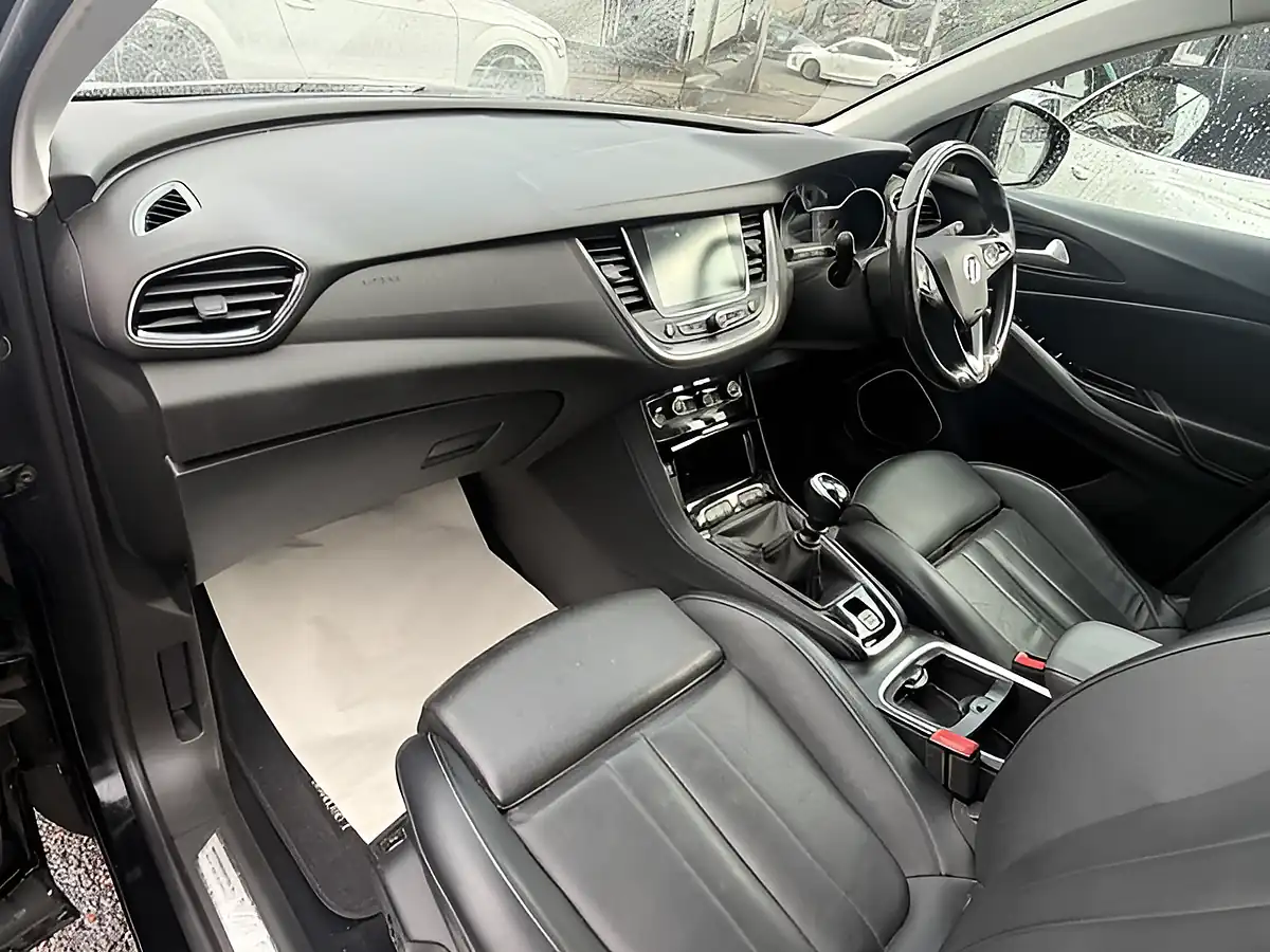 Used 2019 Vauxhall Grandland X Elite Nav Black - Interior and Exterior details 11