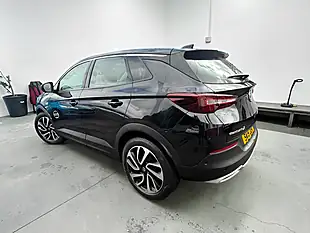 Used 2019 Vauxhall Grandland X Elite Nav Black - Interior and Exterior details 5
