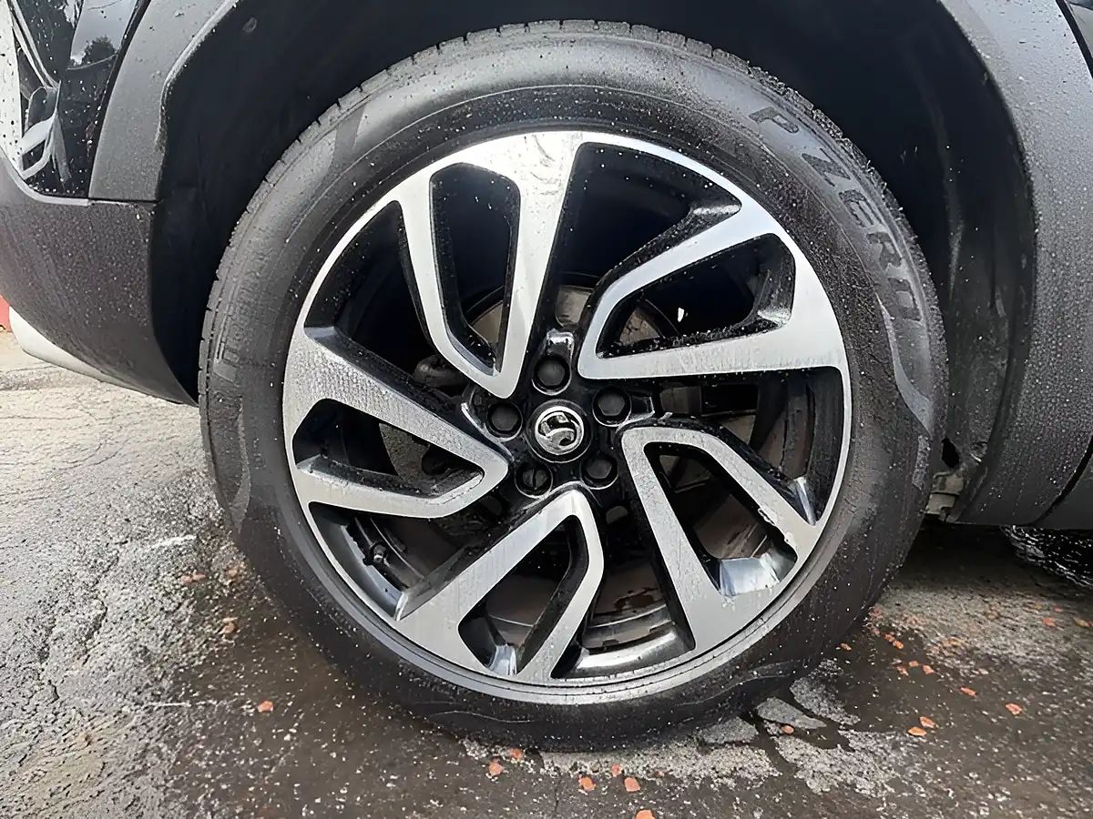 Used 2019 Vauxhall Grandland X Elite Nav Black - Interior and Exterior details 7