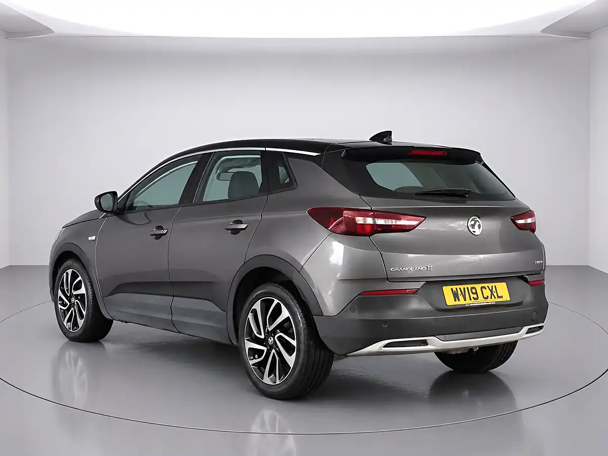 Used 2019 Vauxhall Grandland X Elite Nav Grey - Interior and Exterior details 4