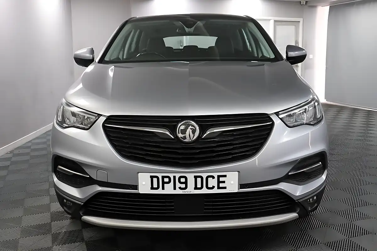 Used 2019 Vauxhall Grandland X Elite Nav S/S Grey - Interior and Exterior details 2