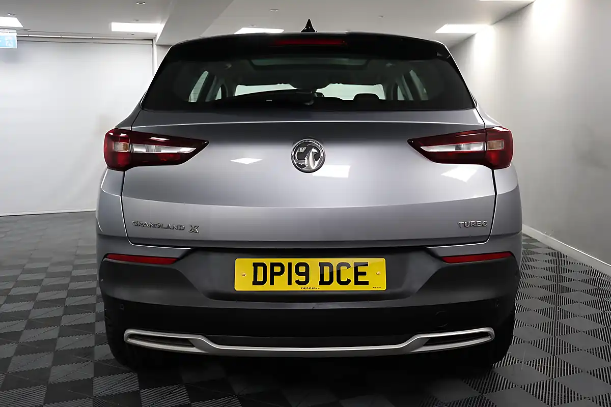 Used 2019 Vauxhall Grandland X Elite Nav S/S Grey - Interior and Exterior details 6
