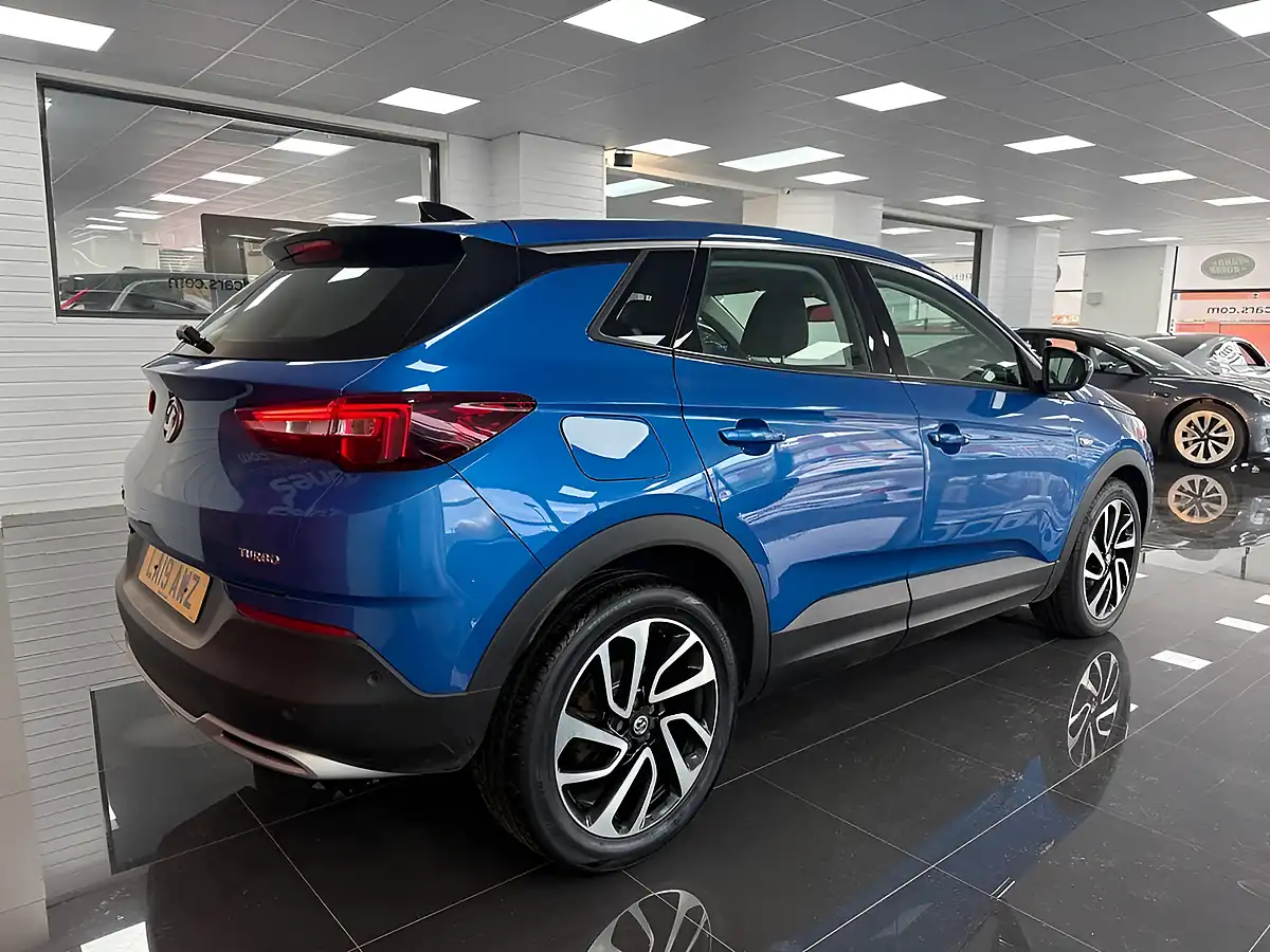 Used 2019 Vauxhall Grandland X Elite Nav Topaz Blue - Interior and Exterior details 2