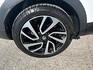 Used 2019 Vauxhall Grandland X Elite Nav White - Interior and Exterior details 11