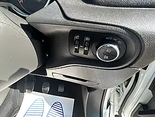 Used 2019 Vauxhall Grandland X Elite Nav White - Interior and Exterior details 14