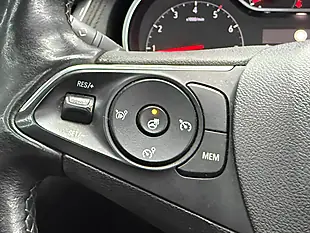 Used 2019 Vauxhall Grandland X Elite Nav White - Interior and Exterior details 18