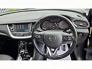 Used 2019 Vauxhall Grandland X Se Black - Interior and Exterior details 14