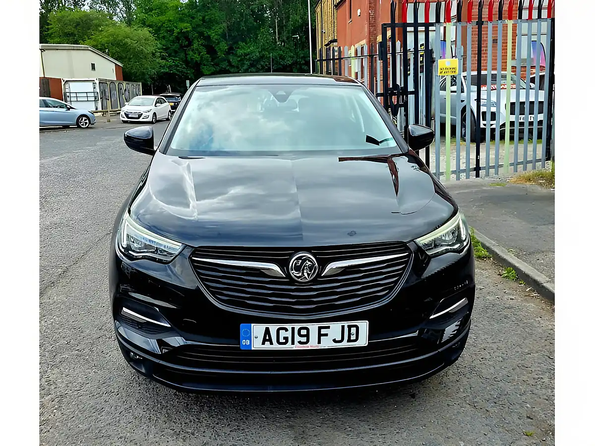 Used 2019 Vauxhall Grandland X Se Black - Interior and Exterior details 2