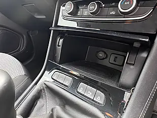 Used 2019 Vauxhall Grandland X Se Grey - Interior and Exterior details 17