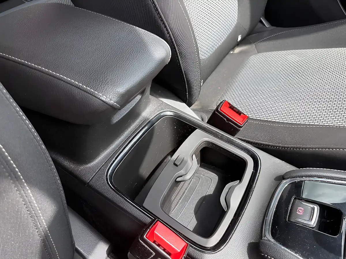 Used 2019 Vauxhall Grandland X Se Grey - Interior and Exterior details 18