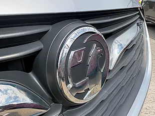 Used 2019 Vauxhall Grandland X Se Grey - Interior and Exterior details 19