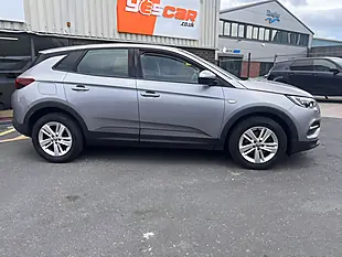 Used 2019 Vauxhall Grandland X Se Grey - Interior and Exterior details 6