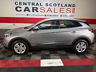 Used 2019 Vauxhall Grandland X Se Grey - Interior and Exterior details 4