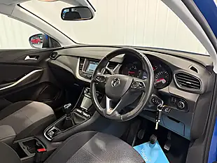 Used 2019 Vauxhall Grandland X Se Topaz Blue - Interior and Exterior details 10