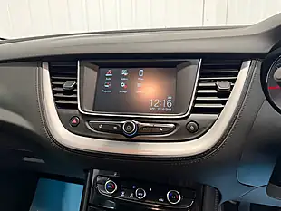 Used 2019 Vauxhall Grandland X Se Topaz Blue - Interior and Exterior details 18