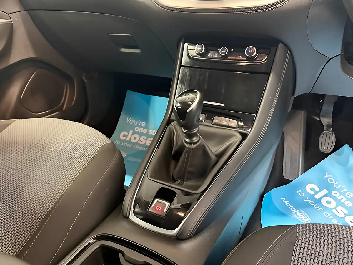 Used 2019 Vauxhall Grandland X Se Topaz Blue - Interior and Exterior details 20
