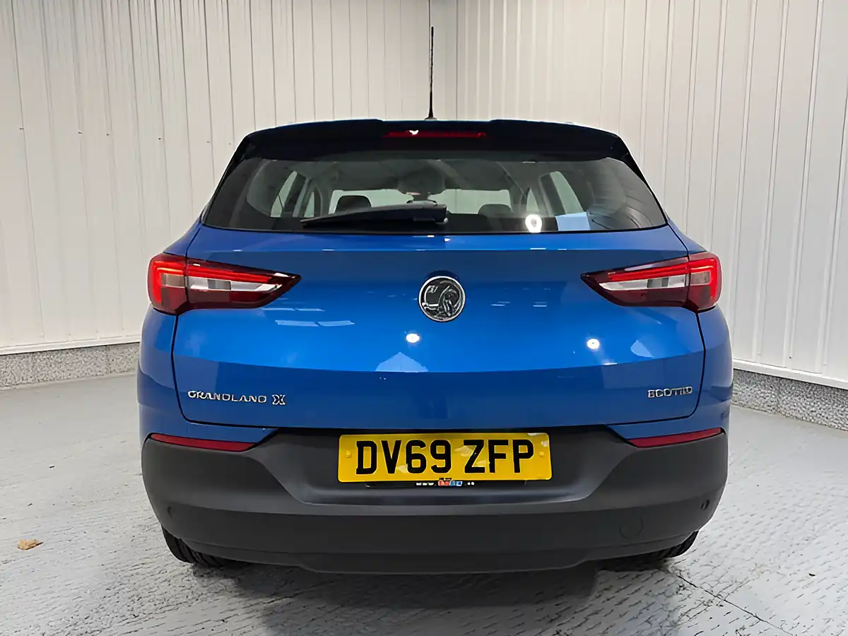 Used 2019 Vauxhall Grandland X Se Topaz Blue - Interior and Exterior details 5