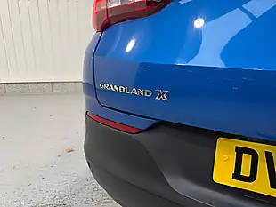 Used 2019 Vauxhall Grandland X Se Topaz Blue - Interior and Exterior details 6