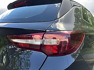 Used 2019 Vauxhall Grandland X Sport Nav Black - Interior and Exterior details 19